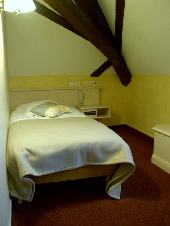 Hotel Du Herrenstein Neuwiller-lès-Saverne Szoba fotó